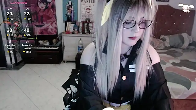 Avril2001 online show from 03-18-26, 05:43