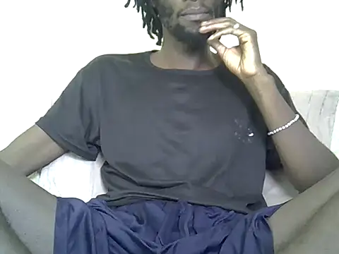Snapshot of Delicious-D chatting on 06-18-26, 05:41 Delicious-D online show from 06-18-26, 05:41