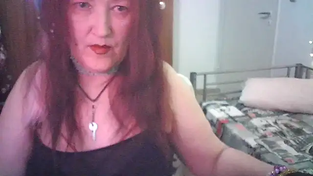 SabrinaXlovess online show from 05-25-26, 06:14