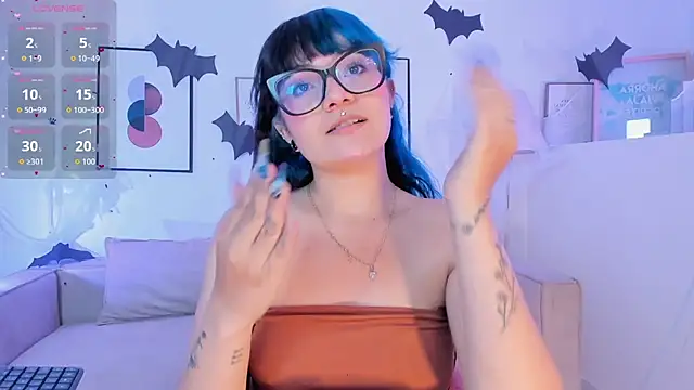 Snapshot of Sweet_Namii chatting on 11-05-25, 07:58 Sweet Namii online show from 11-05-25, 07:58