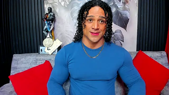 MikeEstevess online show from 10-04-25, 06:22