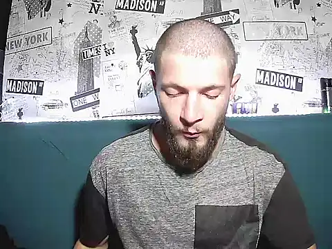 Snapshot of jimmyy_ chatting on 10-19-25, 09:04 jimmyy online show from 10-19-25, 09:04