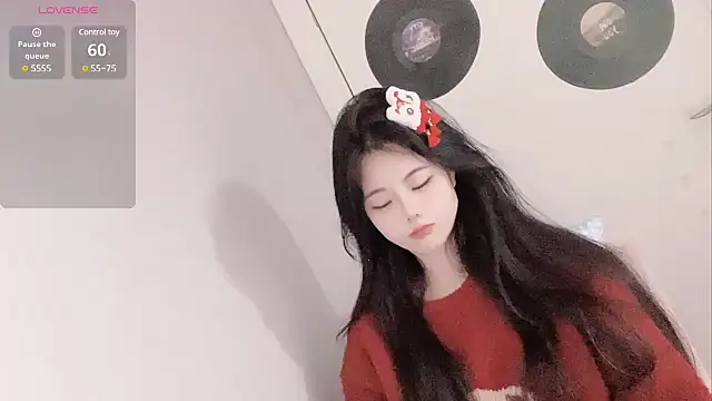 Qedgjwyz1 online show from 01-31-25, 12:39