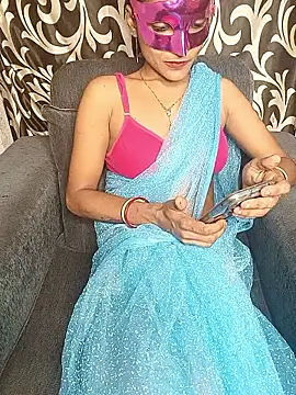 Snapshot of REVA_DARLING chatting on 06-03-26, 07:00 REVA DARLING online show from 06-03-26, 07:00