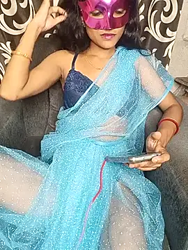 Snapshot of REVA_DARLING chatting on 07-17-26, 07:26 REVA DARLING online show from 07-17-26, 07:26