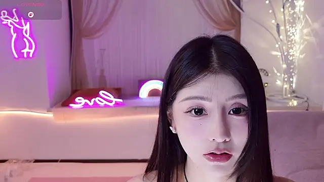 Momoever123456 online show from 04-01-26, 02:58