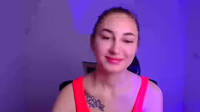 Jennifer Blum online show from 12-21-24, 09:23