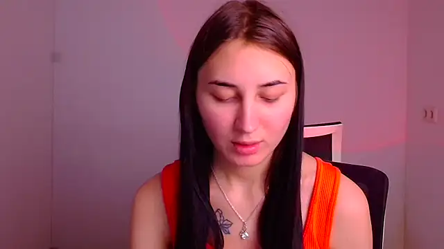 Jennifer Blum online show from 01-12-25, 03:36