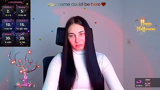 Jennifer Blum online show from 10-18-25, 05:21