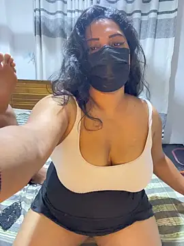 NOORA-GIRL online show from 03-31-26, 03:08