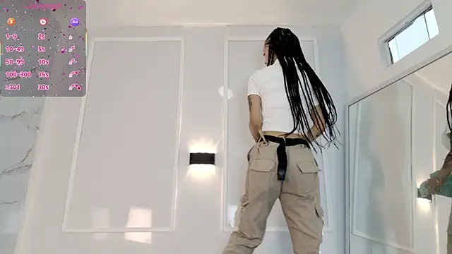 zorravioletta1 online show from 03-24-26, 11:48