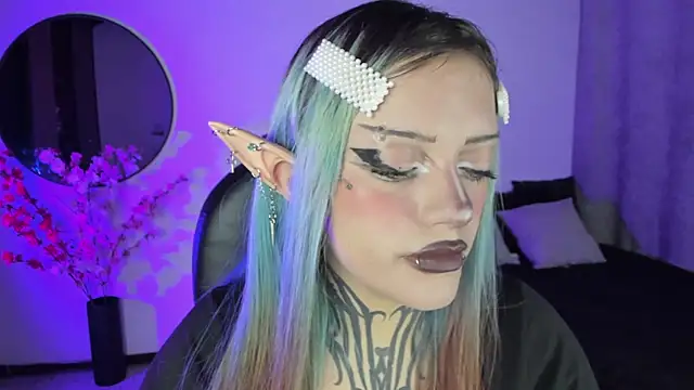 LilithMadness online show from 09-30-25, 05:12