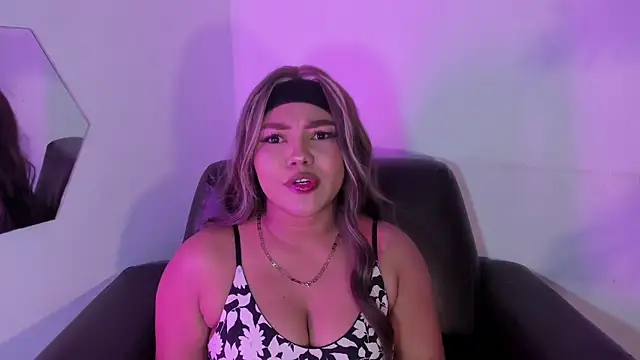 cherry chel online show from 03-09-25, 08:42