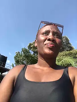 Lola kims online show from 06-09-26, 01:12