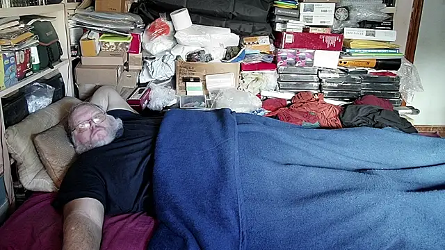 hadeszeuss2 online show from 01-15-25, 02:24