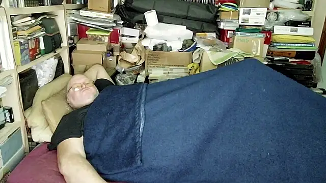 hadeszeuss2 online show from 01-28-25, 06:28