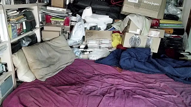 hadeszeuss2 online show from 02-04-25, 05:23