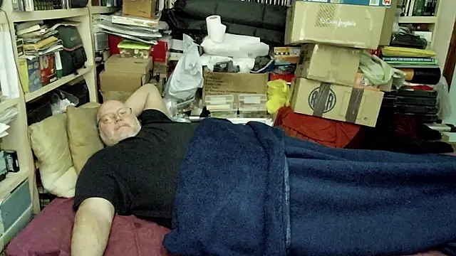 hadeszeuss2 online show from 02-05-25, 06:04