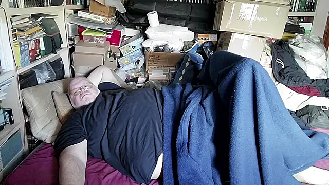 hadeszeuss2 online show from 02-10-25, 02:26