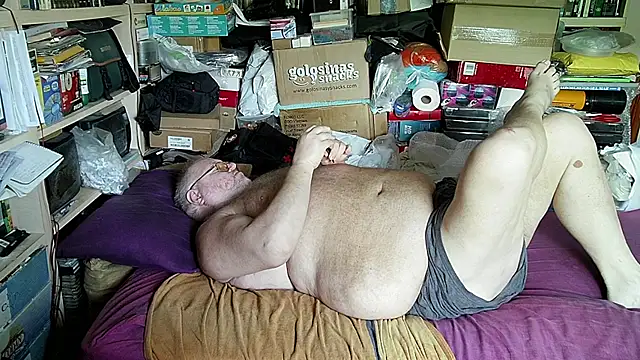 hadeszeuss2 online show from 10-08-25, 01:31