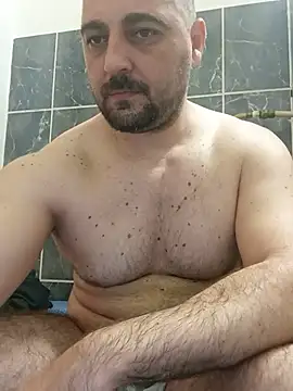 Snapshot of Mirkoxxx@xh chatting on 06-14-26, 07:38 Mirkoxxxxh online show from 06-14-26, 07:38