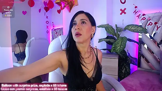 Snapshot of Camille_jhonson chatting on 02-22-25, 10:29 Camille jhonson online show from 02-22-25, 10:29