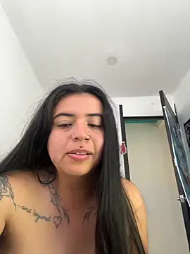 Devilsweet17 online show from 10-25-25, 05:40