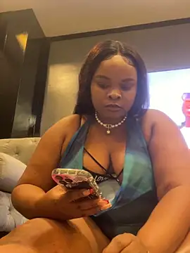 NaughtyKelly28 online show from 12-22-25, 12:18