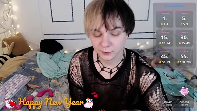 Snapshot of Yakhont chatting on 01-01-25, 08:15 Yakhont online show from 01-01-25, 08:15