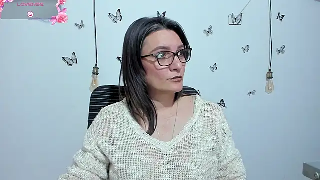 Amie Adams82  online show from 12-02-25, 02:56