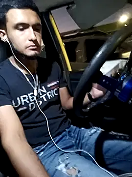 Snapshot of mosmar_20 chatting on 01-19-25, 11:32 mosmar 20 online show from 01-19-25, 11:32