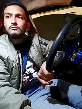 Snapshot of mosmar_20 chatting on 09-25-25, 12:47 mosmar 20 online show from 09-25-25, 12:47