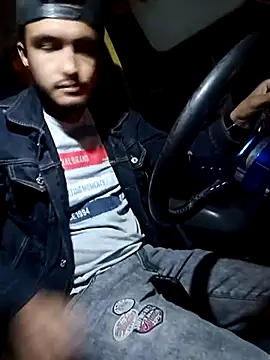 Snapshot of mosmar_20 chatting on 11-10-25, 10:14 mosmar 20 online show from 11-10-25, 10:14