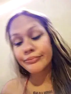 Snapshot of perolaar chatting on 03-01-25, 02:15 perolaar online show from 03-01-25, 02:15