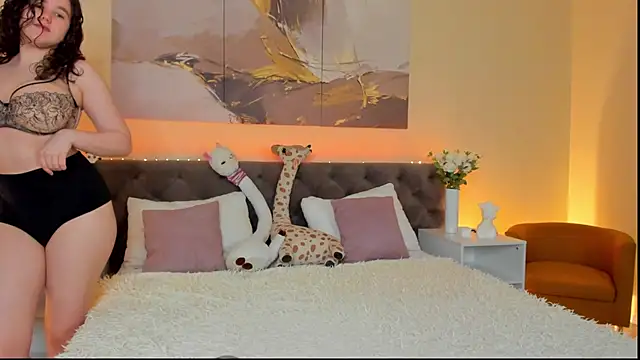 Ariella Sol online show from 01-22-25, 01:10