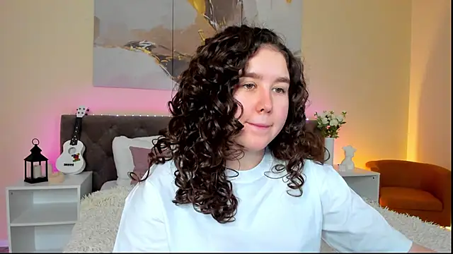 Ariella Sol online show from 01-27-25, 01:05