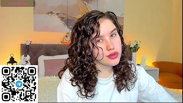 Ariella Sol online show from 01-31-25, 01:11