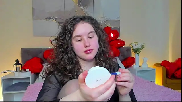 Ariella Sol online show from 02-17-25, 04:09