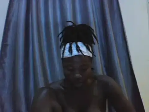 Snapshot of Yugibaby1 chatting on 02-19-25, 04:01 Yugibaby1 online show from 02-19-25, 04:01