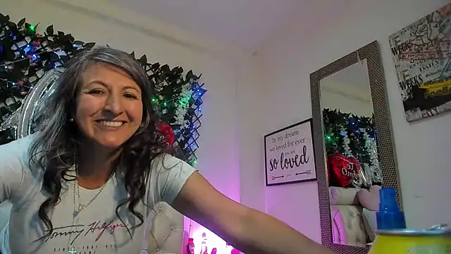 any mour online show from 02-19-25, 09:14