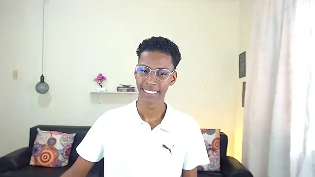 maiki18  online show from 01-27-25, 01:41