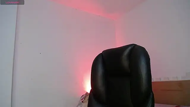 Snapshot of keelly_richaardson1 chatting on 01-17-25, 04:06 keelly richaardson1 online show from 01-17-25, 04:06