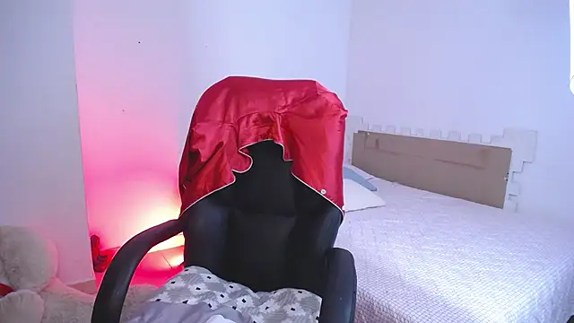 Snapshot of keelly_richaardson1 chatting on 02-08-25, 01:11 keelly richaardson1 online show from 02-08-25, 01:11