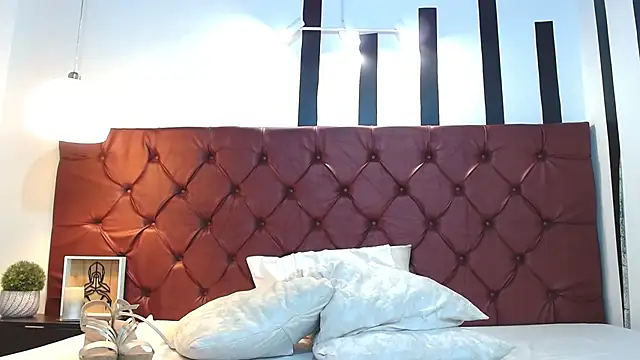 Snapshot of MariaJoseWalker chatting on 12-12-24, 08:10 MariaJoseWalker online show from 12-12-24, 08:10