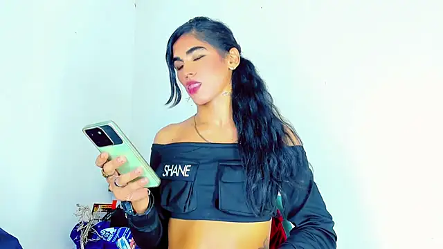 Snapshot of hannabigdirty chatting on 02-09-25, 11:57 hannabigdirty online show from 02-09-25, 11:57