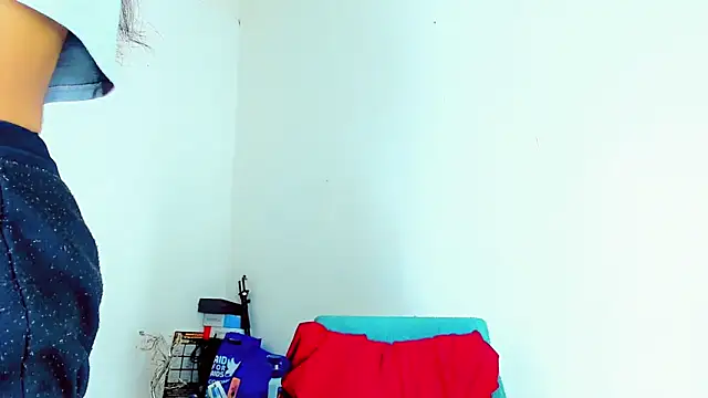 Snapshot of hannabigdirty chatting on 02-10-25, 05:30 hannabigdirty online show from 02-10-25, 05:30