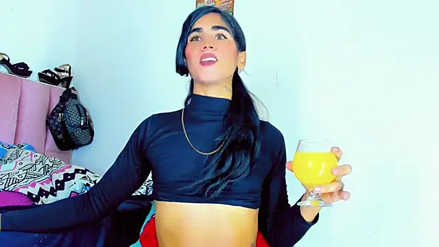 Snapshot of hannabigdirty chatting on 02-23-25, 07:28 hannabigdirty online show from 02-23-25, 07:28