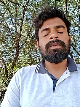 Snapshot of rayhan085 chatting on 12-19-25, 09:27 rayhan085 online show from 12-19-25, 09:27