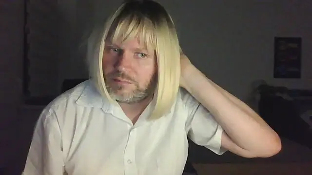 ShyBoy1982 online show from 09-14-25, 01:16