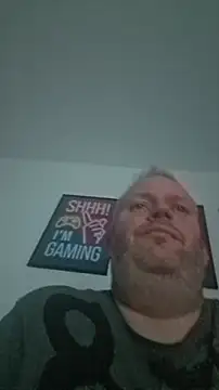 ShyBoy1982 online show from 11-02-25, 08:00